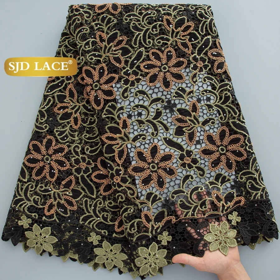 dentelle fine brodée violet rose noir vert traditionnelle élégante mariage fête