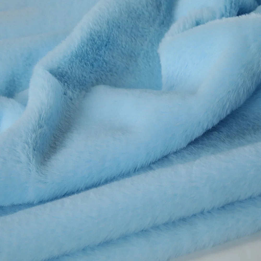 tissu fourrure douce peluche classique 50x50cm bleu marron gris beige rose vert blanc