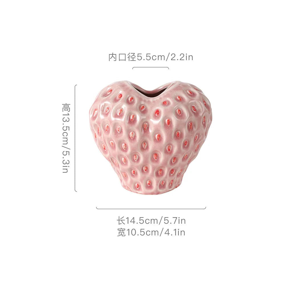 vase céramique moderne rouge rose fraises relief decoration maison creative fruit