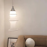 suspension lumineuse moderne blanc rayures horizontales opacité câble suspendu salon chambre d'hôtel