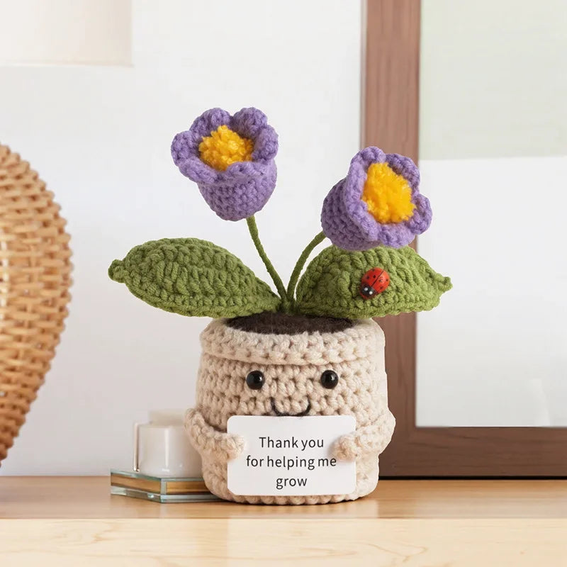 décoration intérieure tricotée fleurs artificielles bouquet créatif artisanal violet bleu jaune rose