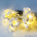 guirlande lumineuse fleurs blanc moderne décoration mariage anniversaire noël féerique événement festive