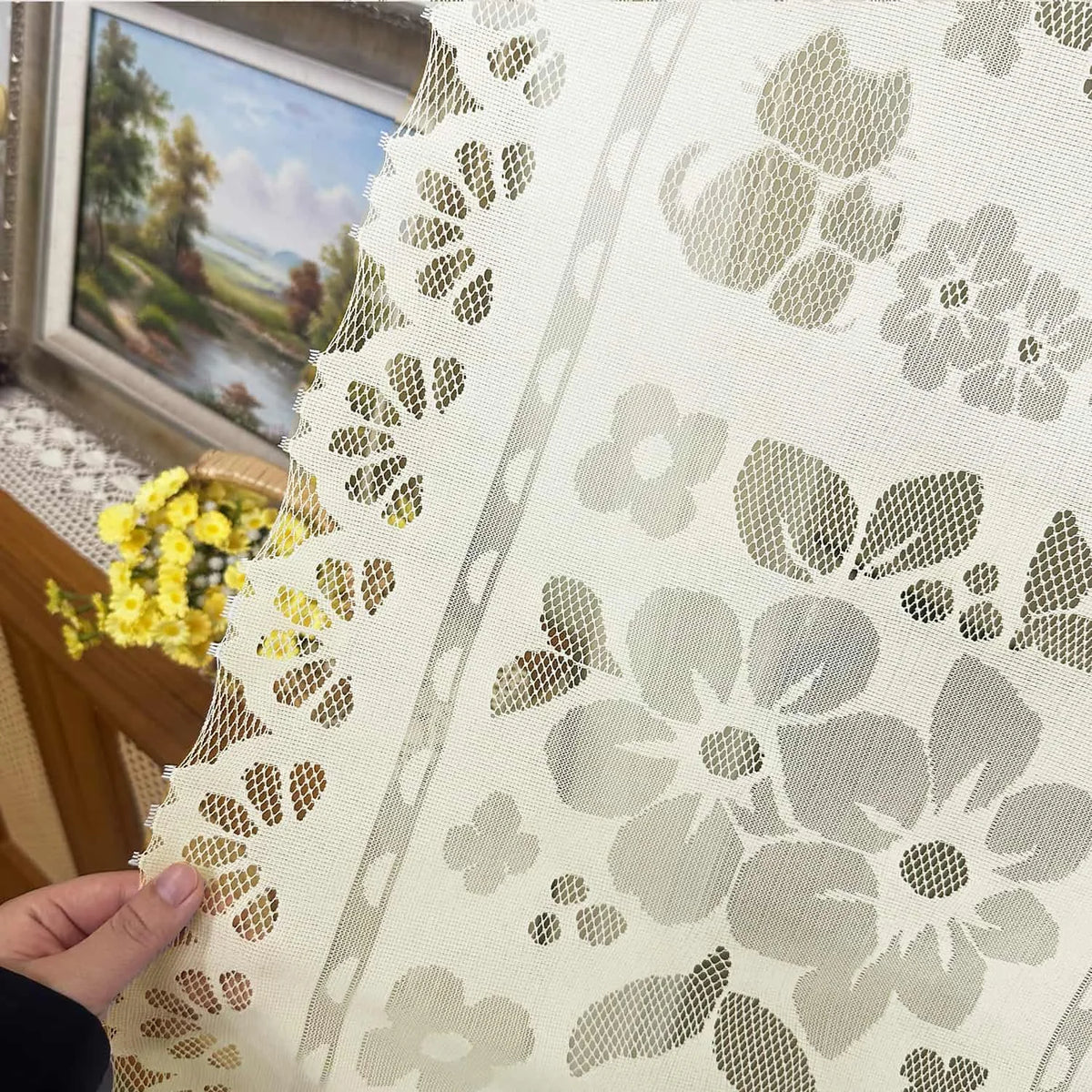 rideau fleur papillon brodé traditionnel beige clair semi transparent boho cottagecore fenêtre cuisine chambre
