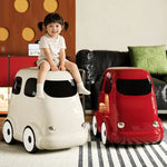 poubelle forme voiture rouge beige ludique roues compartiment intégré maison enfants