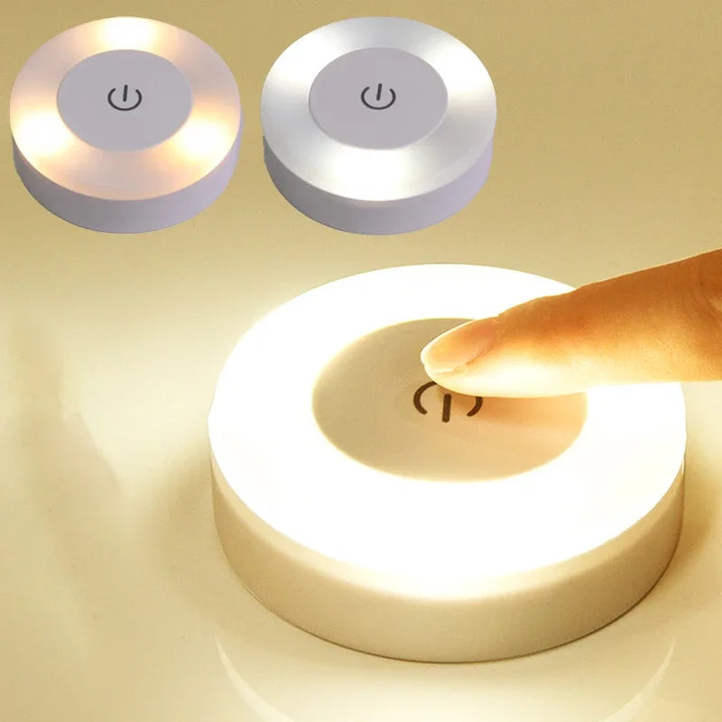 veilleuse led rechargeable usb moderne lampe ronde argentée dorée lumière nocturne minimaliste abs