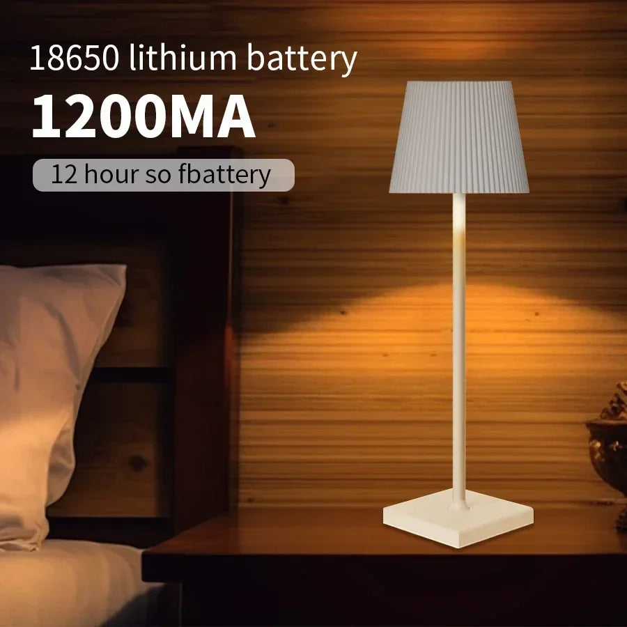 lampe moderne rechargeable interrupteur tactile noir blanc plissé abat jour led dimmable