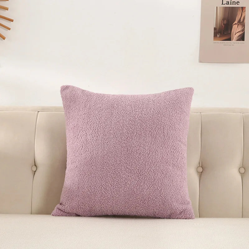 coussin peluche vert jaune rose gris clair texture bouclée moderne 60x60cm fixations