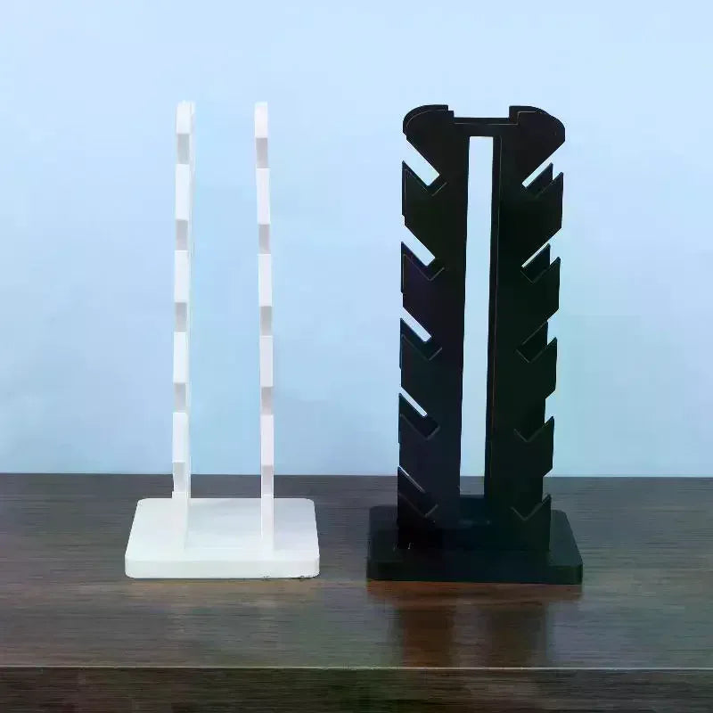 support planche roulettes blanc noir structure géométrique moderne minimaliste