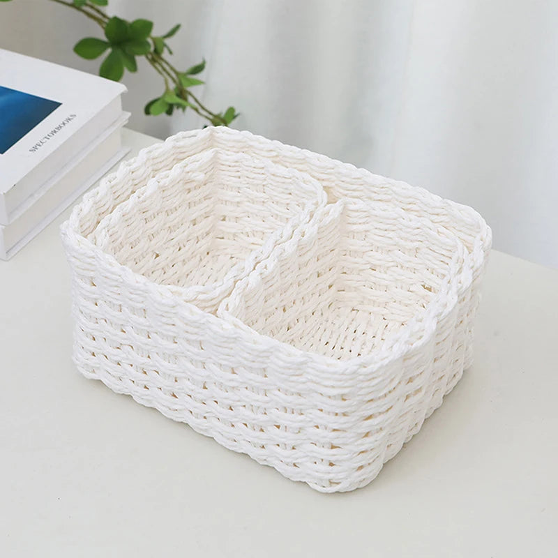 paniers tissés main gris blanc marron clair rustique opacité organisation maison decoration