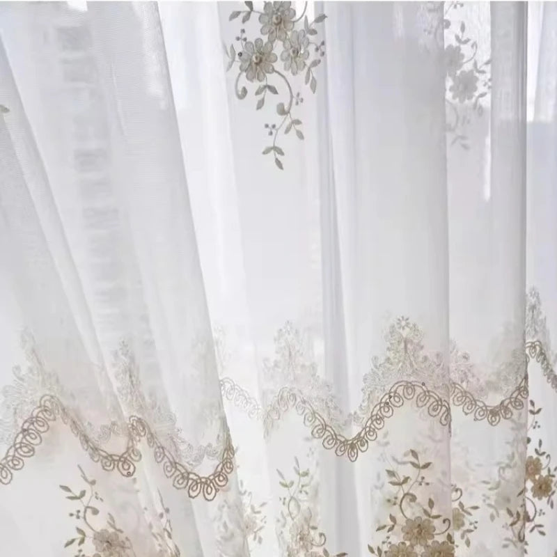 rideau tulle blanc beige broderie florale dentelle transparent classique salon chambre décoration