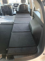 tapis sol pliable moderne noir gris tapis auto doux pratique fixations poignées