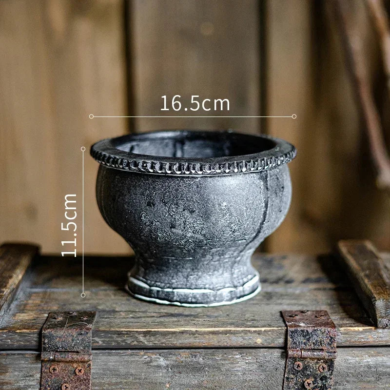 pots céramique vintage gris bleu texture usée rustique plantes balcon