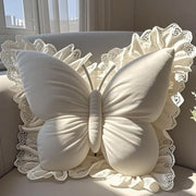 coussin papillon velours dentelle blanc rose rouge fantaisiste romantique intérieur salon chambre decoration amovible