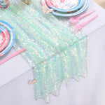 nappe festive séquins irisés transparent violet rose turquoise blanc anniversaire décoration scintillante assiettes gobelets