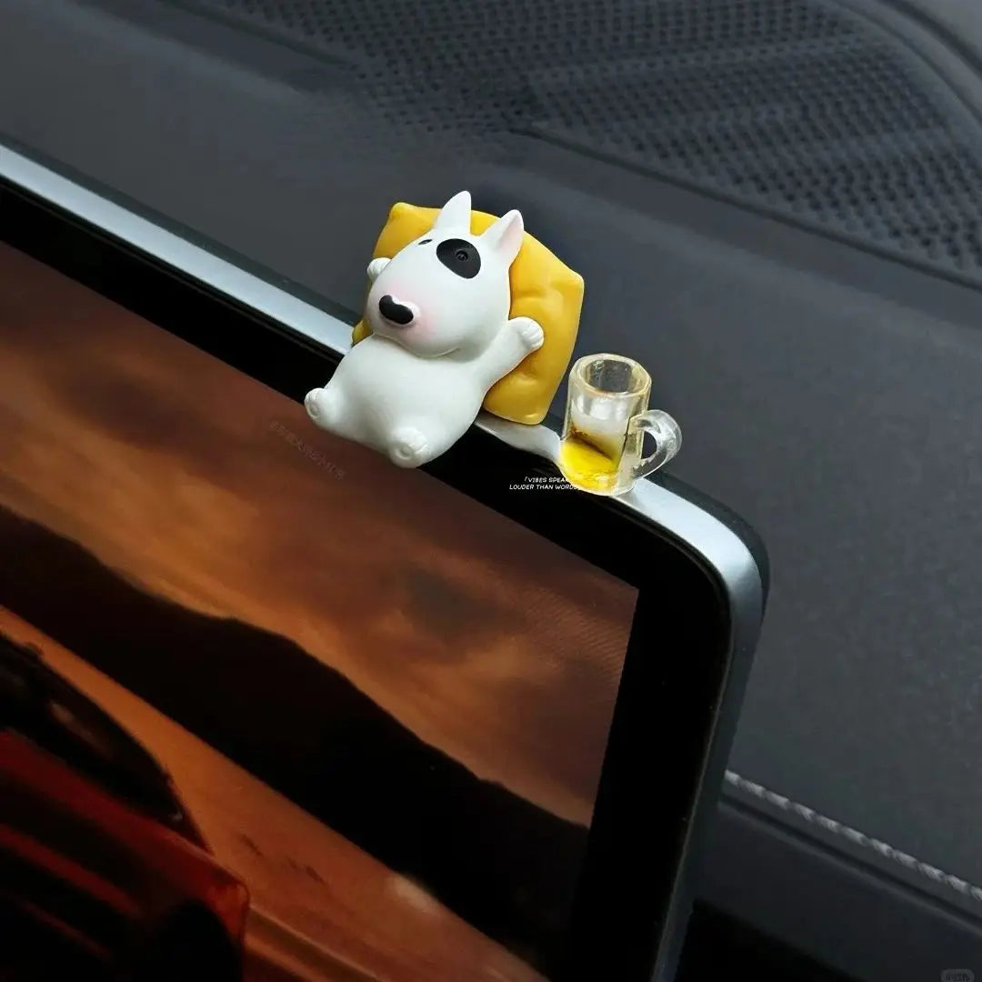 figurines cartoon mignon figurine bulldog oreiller cochon chapeau voiture tableau bord
