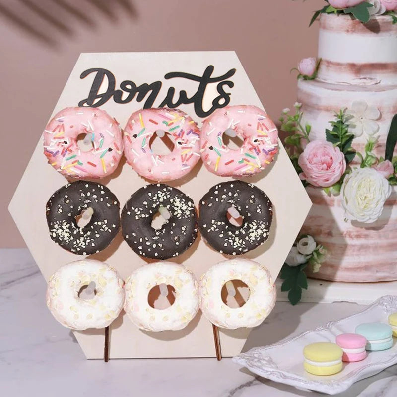 support mural bois donuts multicolores modernes anniversaire mariage événements festive minimaliste