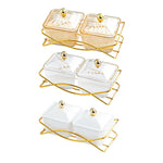 assortiment récipients transparents couverts moderne élégants bol plateau service cuisine