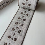 ruban brodé fleurs polyester largeur 9cm beige marron rouge vert élégant classique opaque
