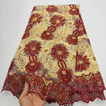 tissu dentelle brodée sequins dorés florals jaune vert rose rouge translucent traditionnel erotique echangiste