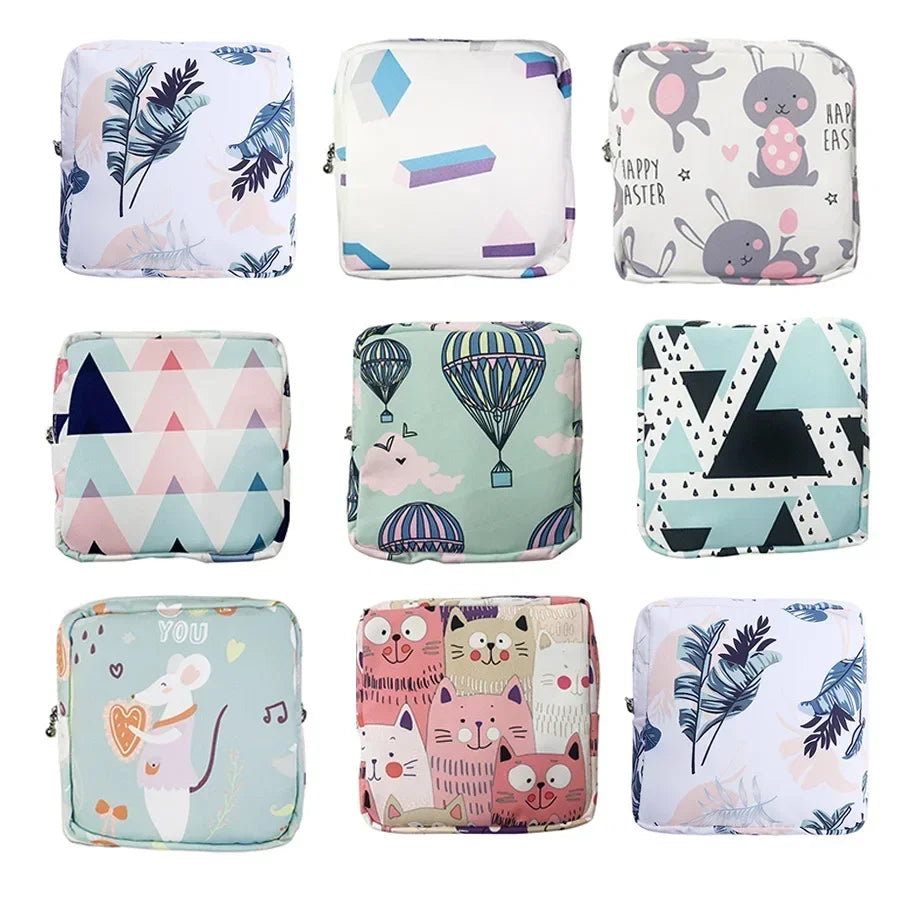 pochettes cosmétiques voyage blanches modernes cactus triangles licornes coeurs opaques