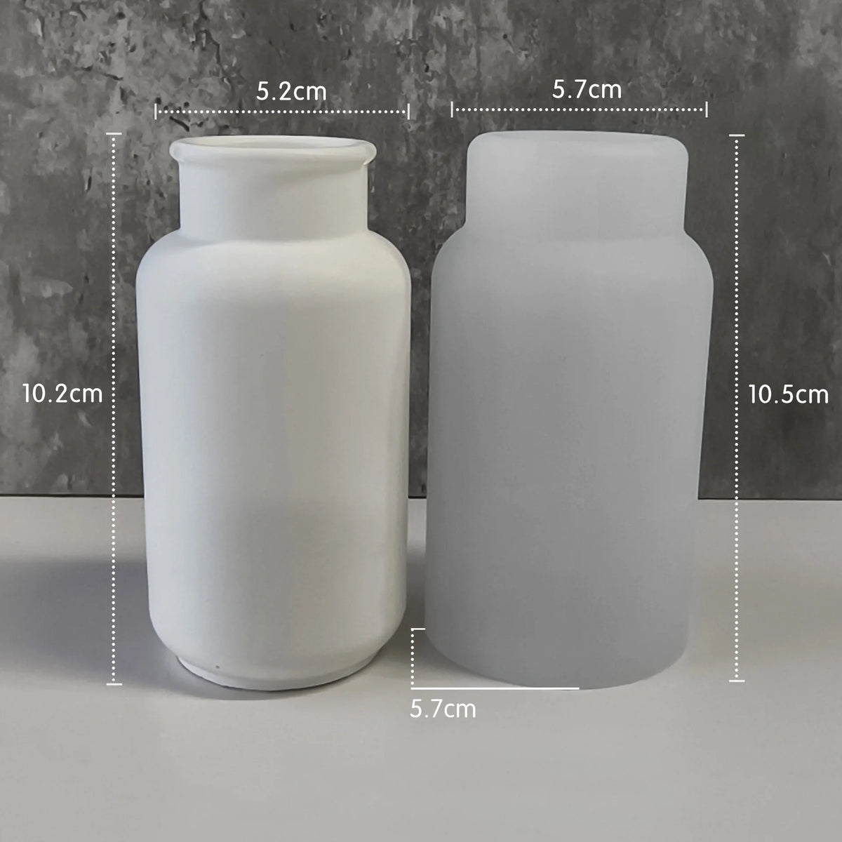 vases silicone blancs rayures verticales modernes décoration bricolage artisanal maison
