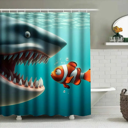 Des rideaux de douche de couleur bleue avec un motif de poissons colorés, conçus dans un style qui rappelle la biologie marine. On peut y voir des détails tels que les nageoires des poissons et l'aspect aquatique. Ces rideaux sont parfaits pour ajouter une touche marine à la décoration de votre salle de bain.