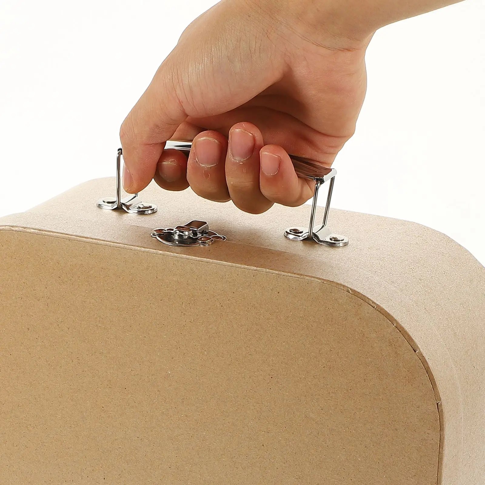 Boîte cadeau en papier kraft kaki vue de face