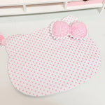 coussin forme chat blanc rose pois tissu polyestère clips decoratif enfantin table decoration