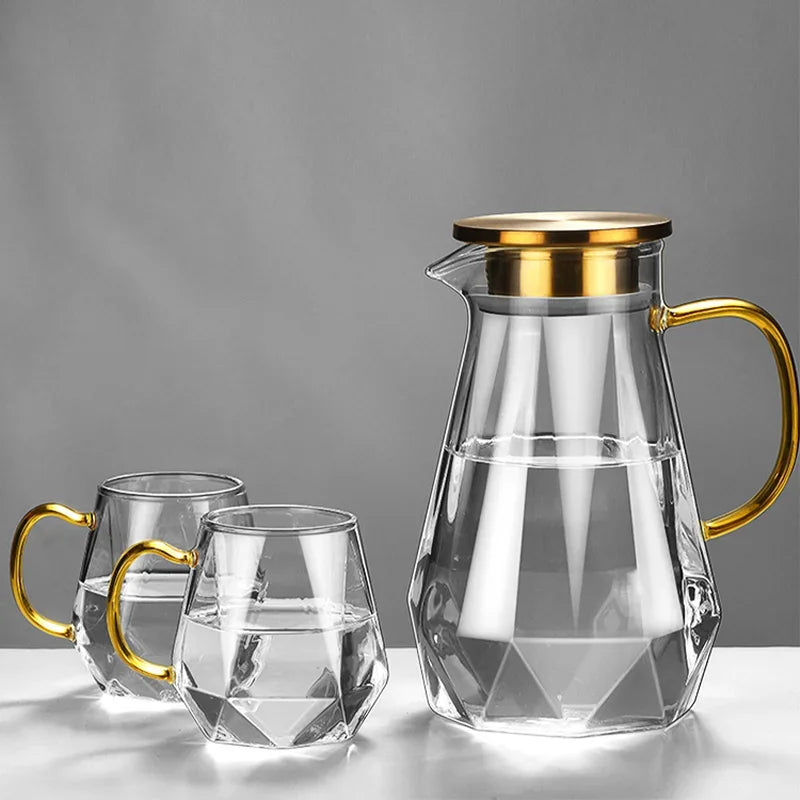 carafe verre transparent moderne tasses thé facettes géométriques poignées dorées couvercles dorés élégantes
