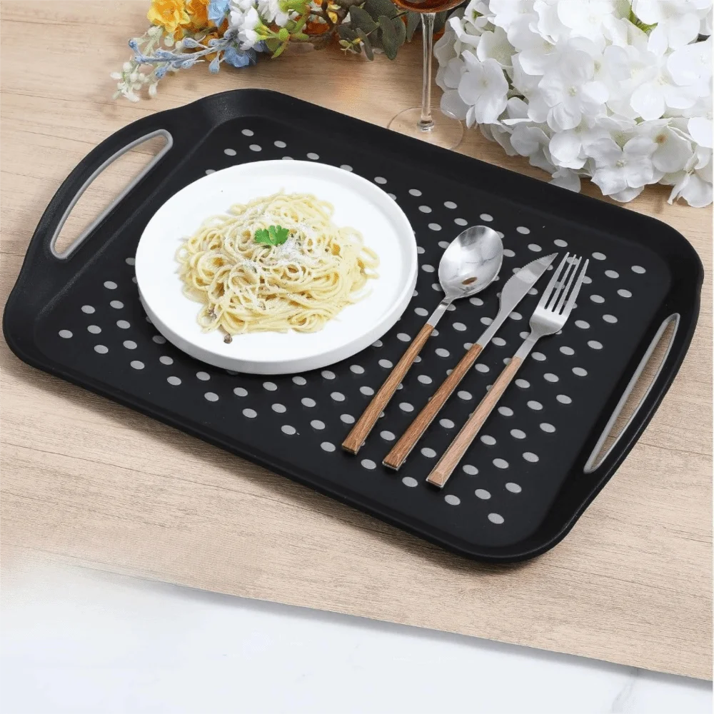 plateau service alimentaire plastique noir blanc gris perforations moderne minimaliste assiettes couverts