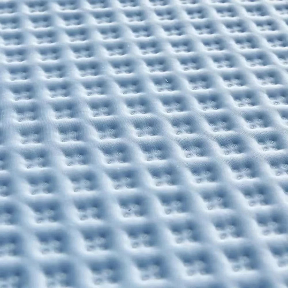 drap plat bleu clair motif carrés moderne coton polyester lit adulte été sensation douce