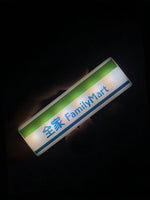 panneau lumineux moderne aimants logos lawson famillymart bleu vert blanc noir adhésif lumineux