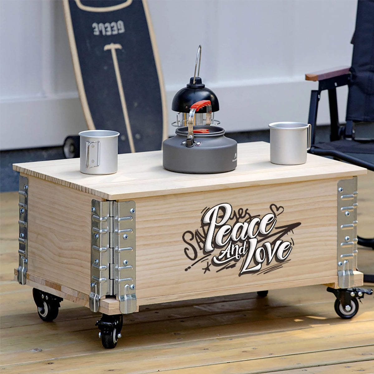 table basse vintage industrielle bois roulettes accessoires métal gris rectangle multifonctionnelle assemblage