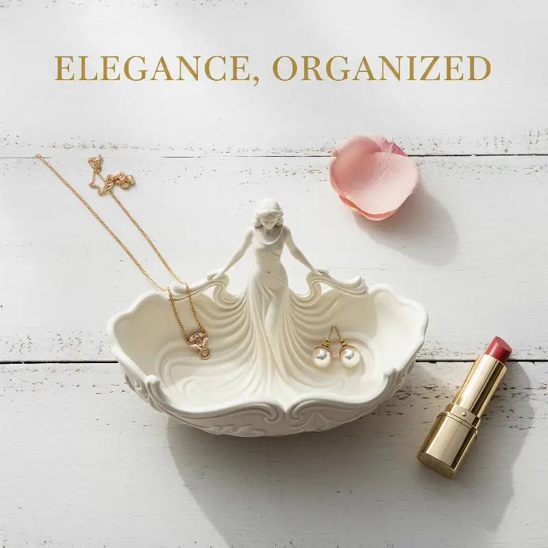 support bijoux blanc sculpté silhouette féminine classique colliers boucles dorees bagues parfums cheveux erotique