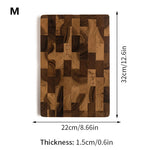 planche découper bois marron carreaux géométriques moderne couteau asperges légumes respectueux environnement