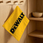 serviette cuisine jaune noir logo dewalt étoiles dorées séchage rapide pratique moderne