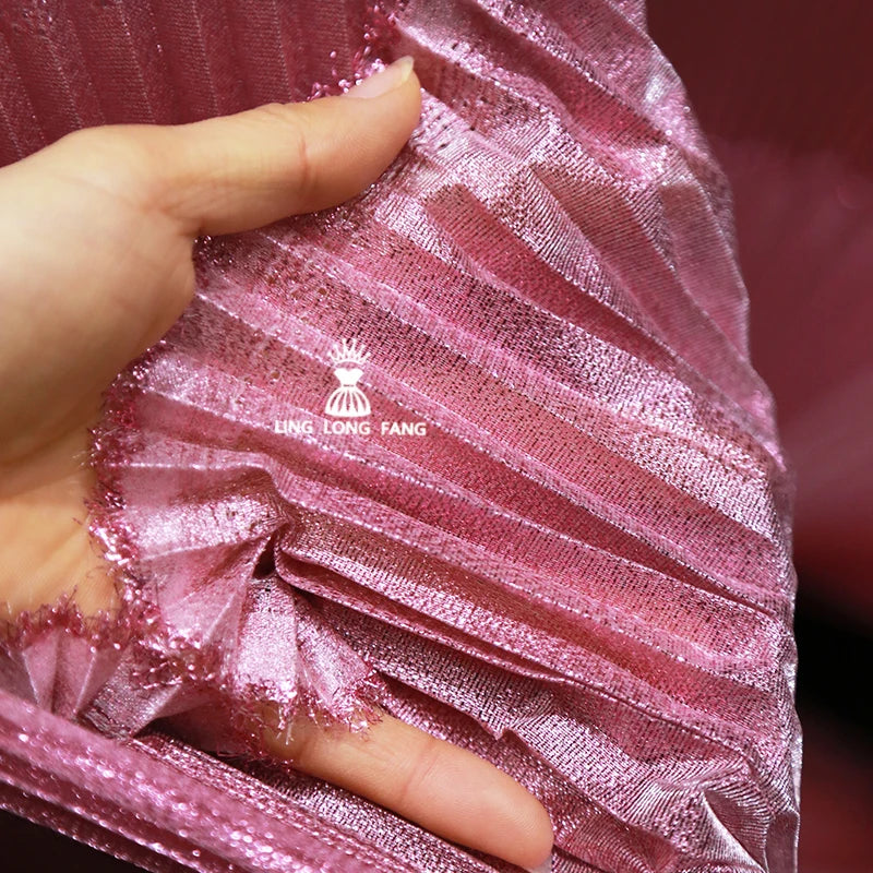 tissu polyester rose pâle rayures horizontales écrasé moderne élégant protection uv 145cm couture bâche