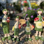 décoration maison figurines fermiers paniers fruits rouges champêtre naïf rusticitéextérieurintérieurornementjardin