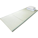 tapis pliable moderne rayures horizontales beige vert clair minimaliste