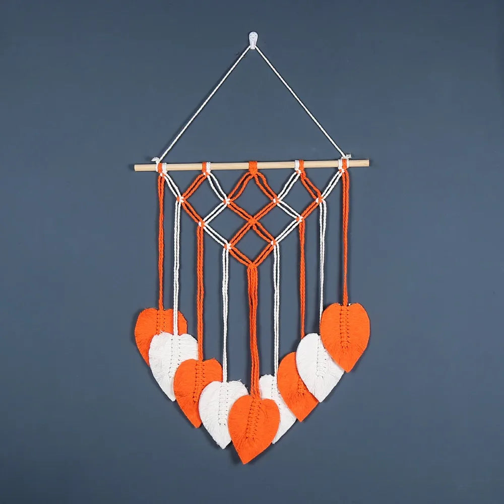 tapisserie boho chic macramé franges coeurs orange blanc bleu vert marron clair coton mur