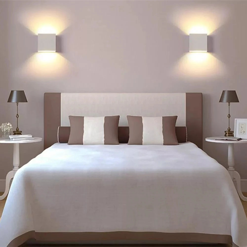 applique murale led moderne noir blanc surface mate 10cm 10cm 5cm minimaliste fixée mur