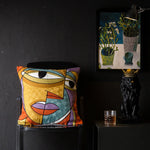 coussin abstrait brodé chats fleurs moderne linge coton bleu orange noir blanc vert marron