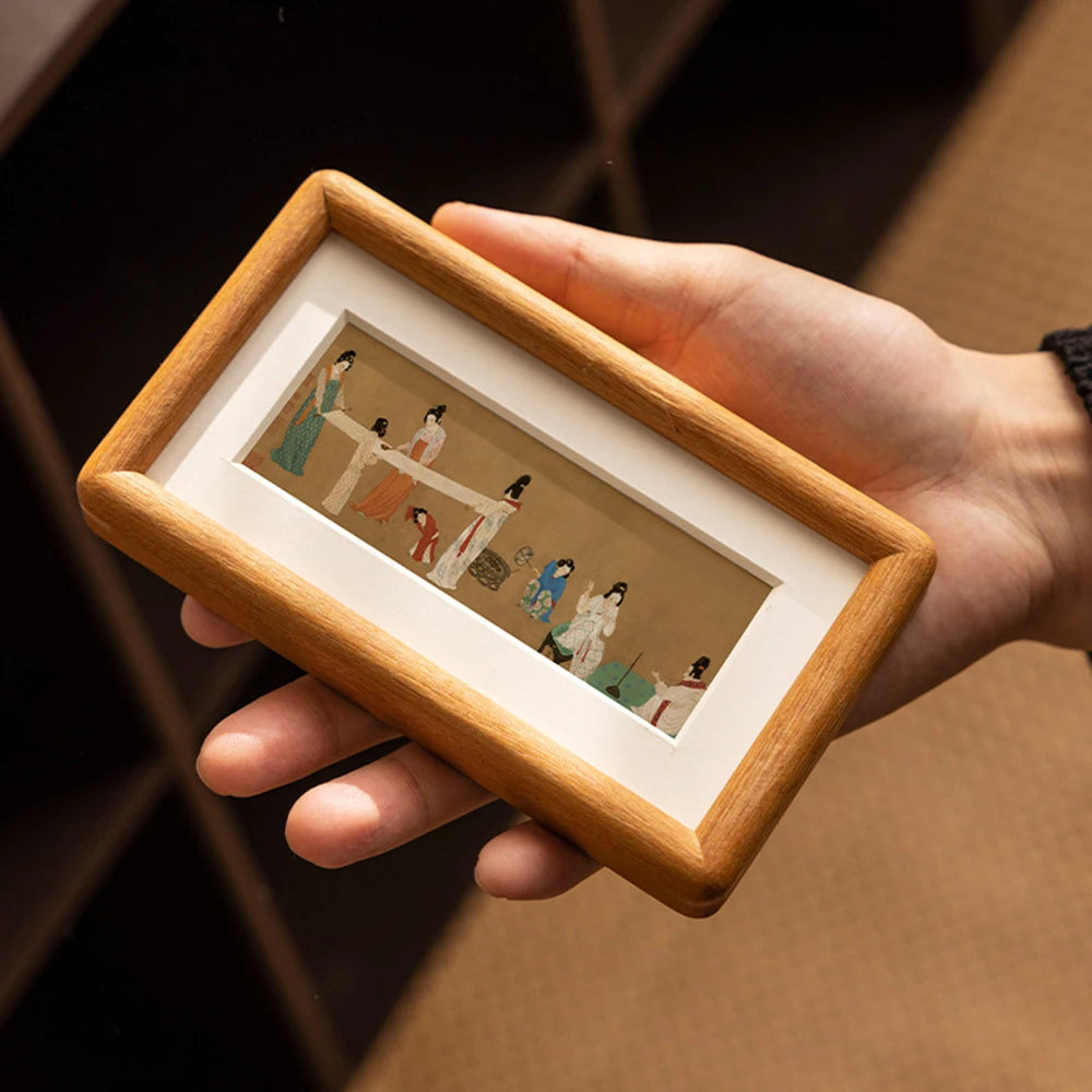 cadre photo bois minimaliste marron clair blanc decoration intérieur japonais rustique