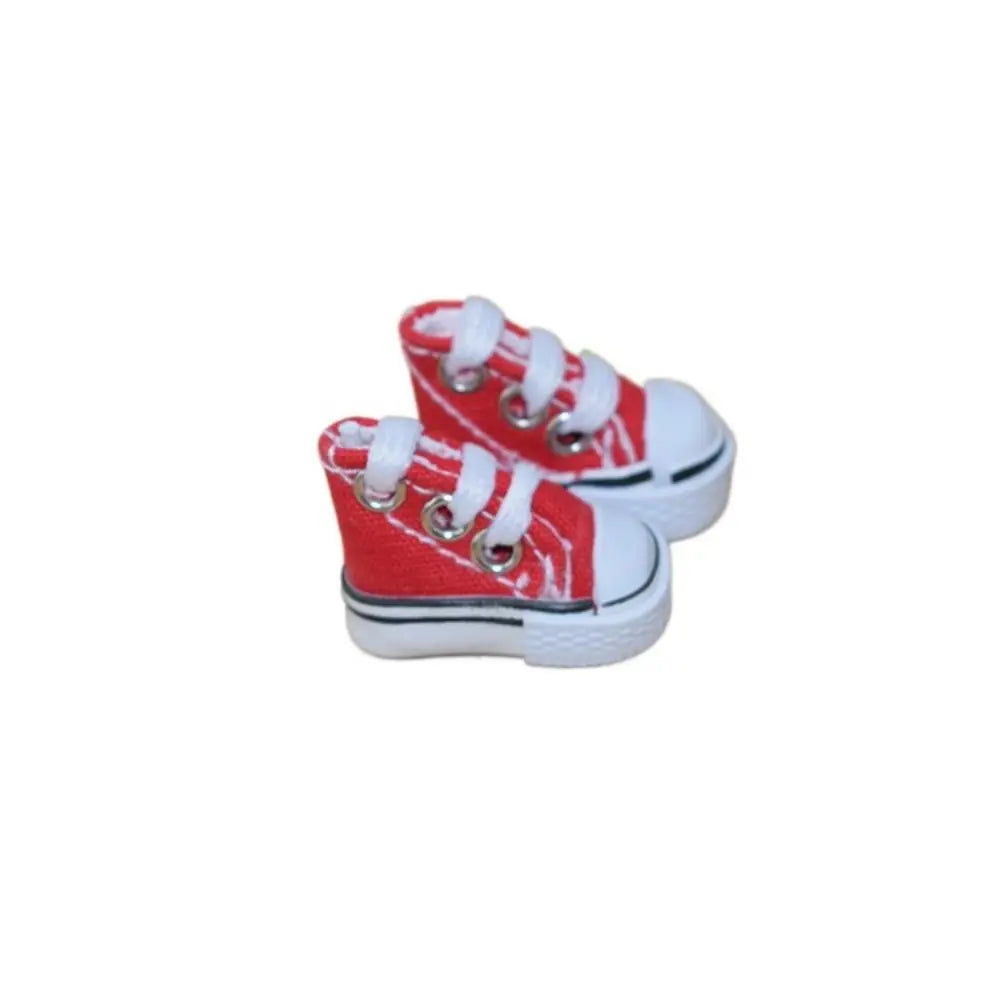 chaussures sport miniatures toile coton classiques baskets couleurs variées opaques enfants accessoires poupées