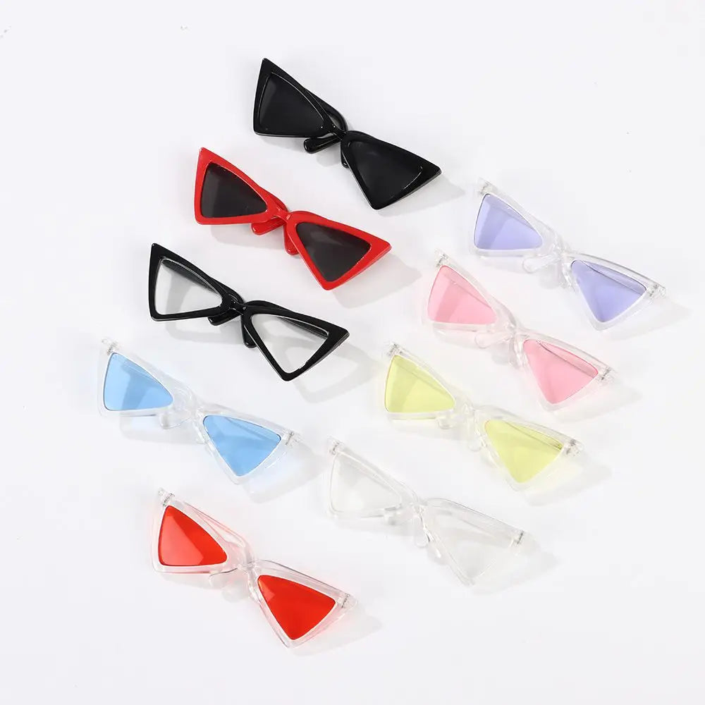 lunettes soleil transparentes clips nasaux verres colorés moderne rouge noir blanc bleu clair rose