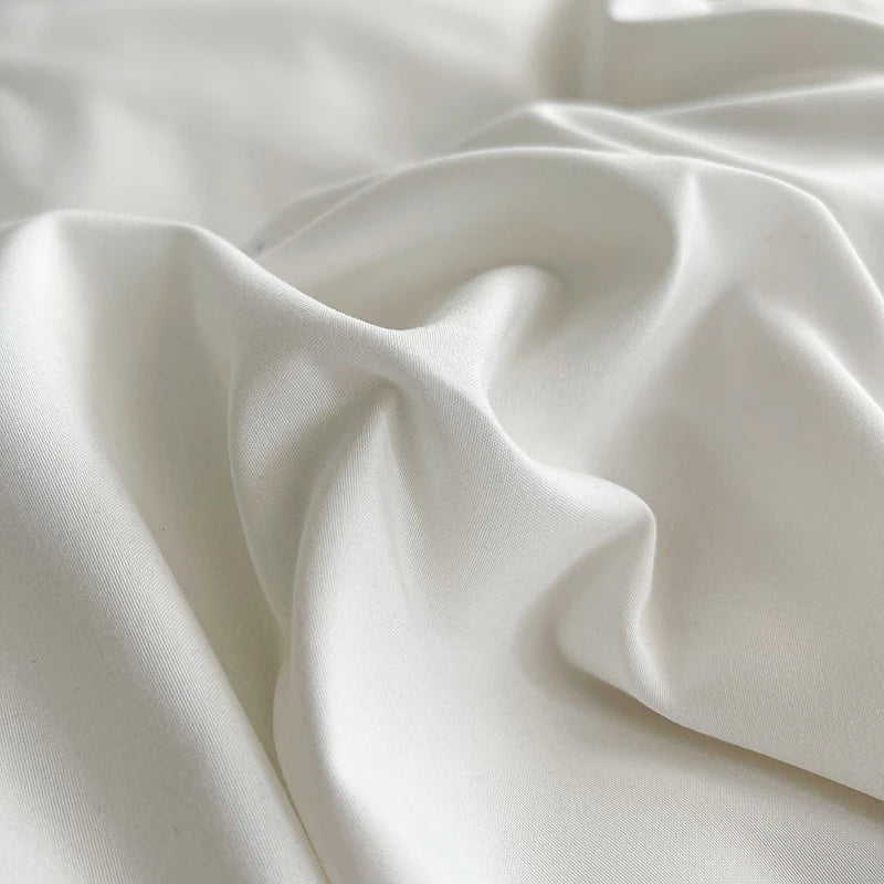 Housse de couette 160x200 cm dépliée montrant sa taille king size