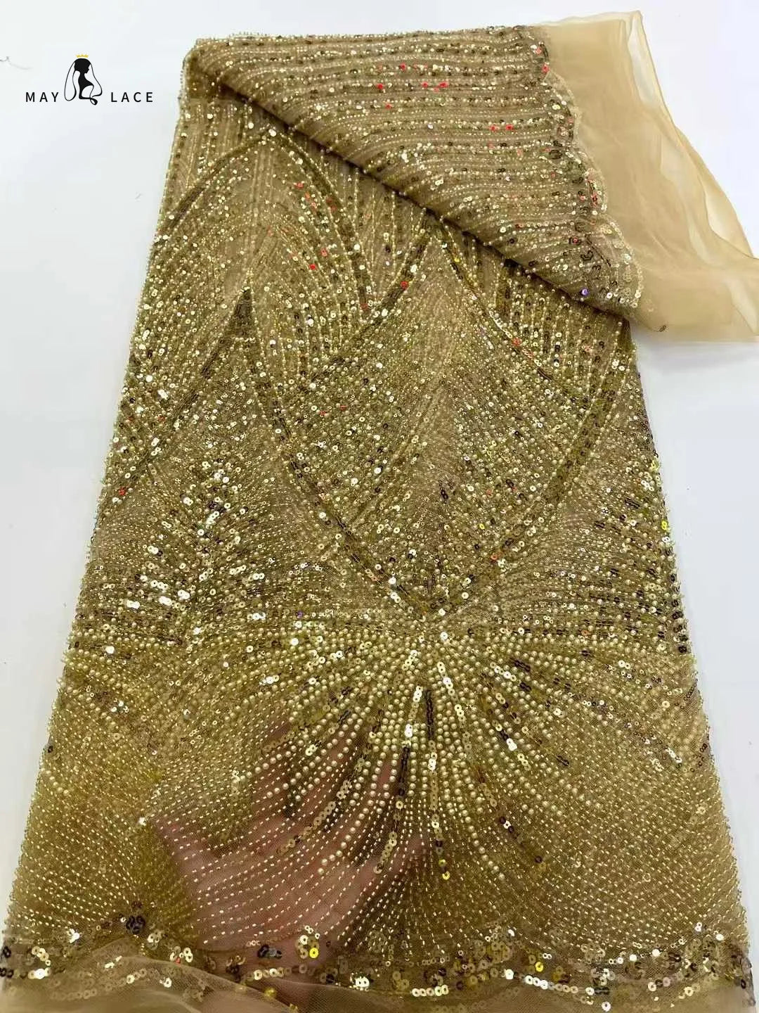 tulle français dentelle nigeriane soirée strass élégante mariage robe glamour opalescente