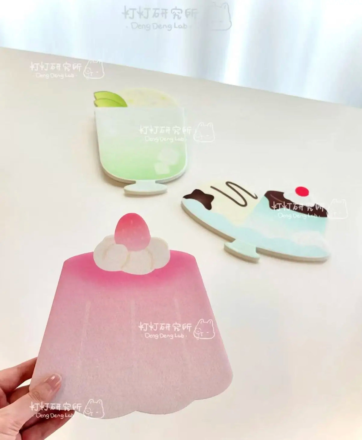 post it notes adhésifs desserts gelée glace gâteau rose vert bleu clair cartoon boîte