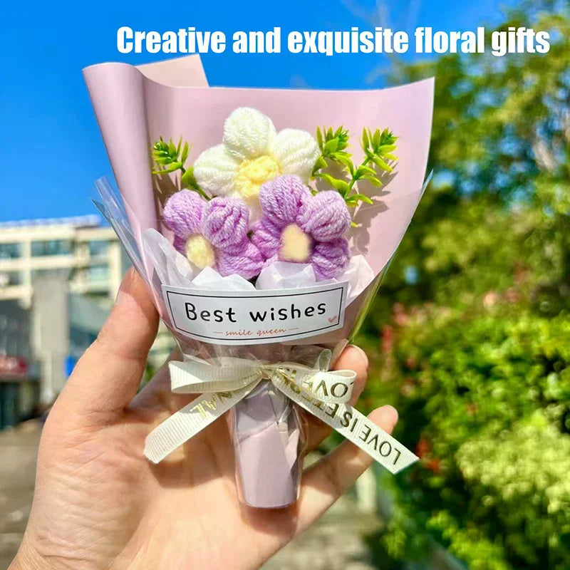 bouquet fleurs artificielles tricotées violet rouge bleu jaune blanc feuilles vertes ruban decoration créative