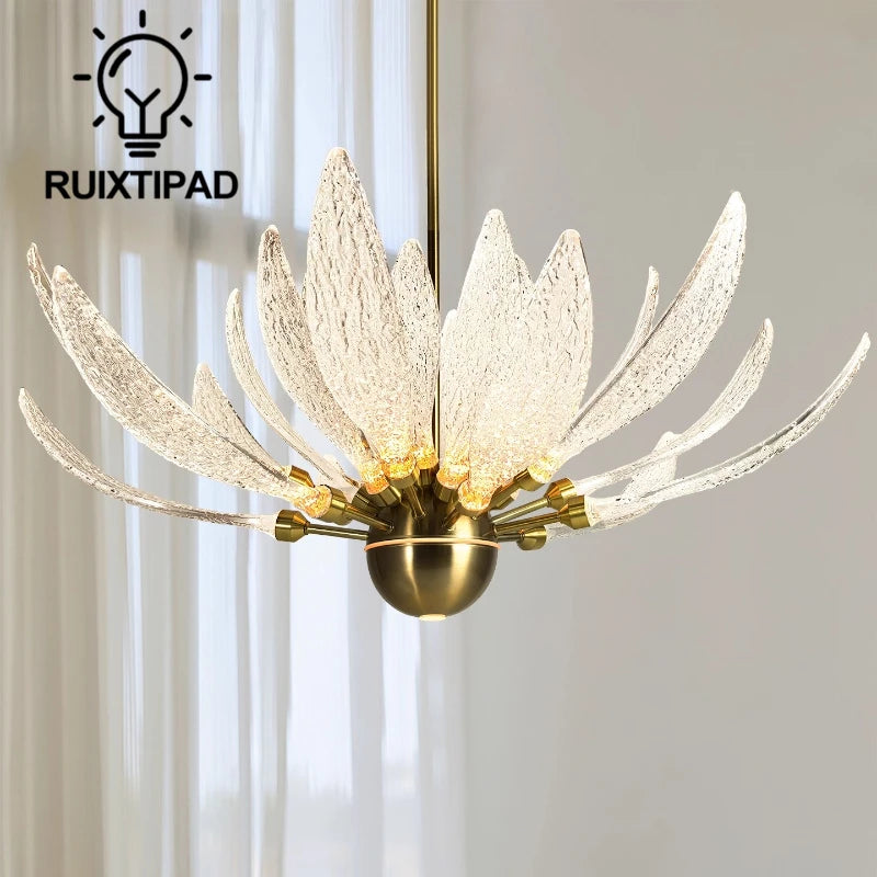 suspension lumineuse moderne transparente dorée cuivre argentée texture craquelée intérieur chambre salon